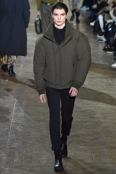 Look 6